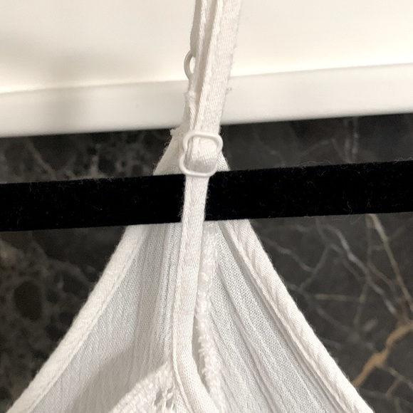 “Kismet” Cold Shoulder Top - Picture 2 of 6